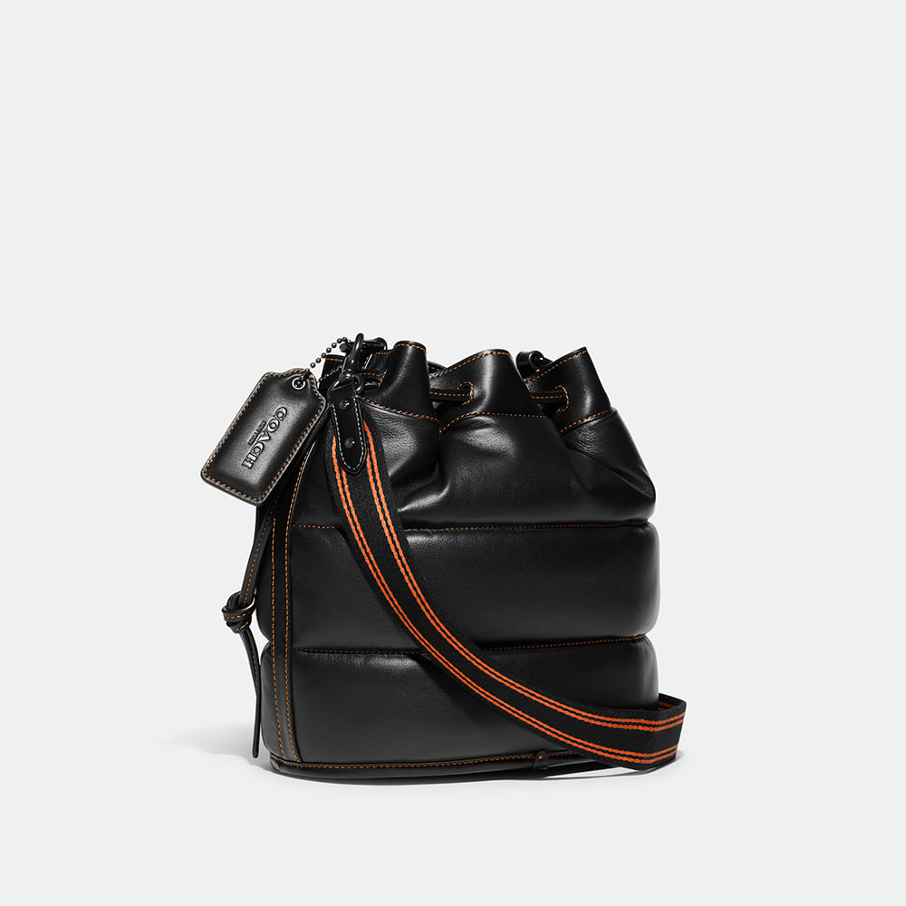 Bolsa Field Bucket Quilted Badge Coach coach