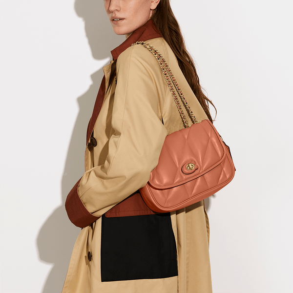 Bolsa Pillow Madison Shoulder Bag Quilting Coach Coral coach