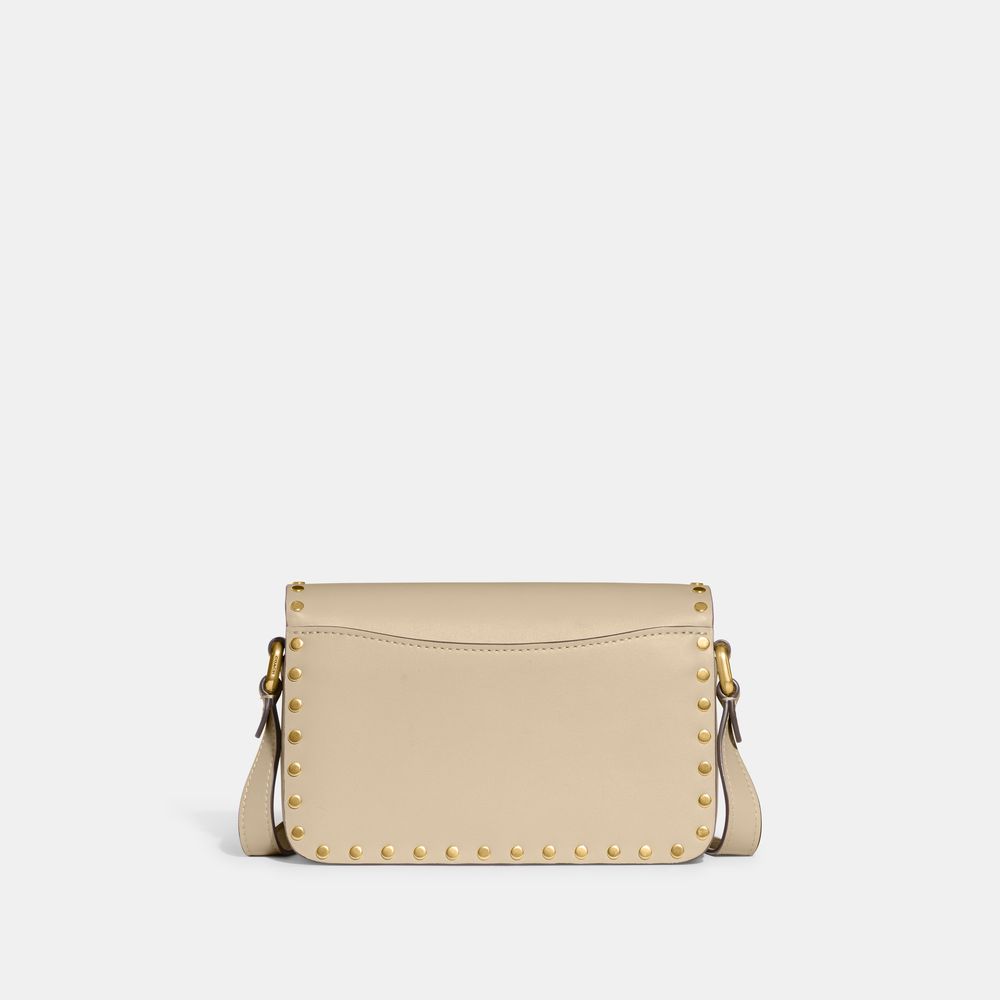 Bolsa Studio Shoulder Bag 19 With Rivets Coach Off White - coach