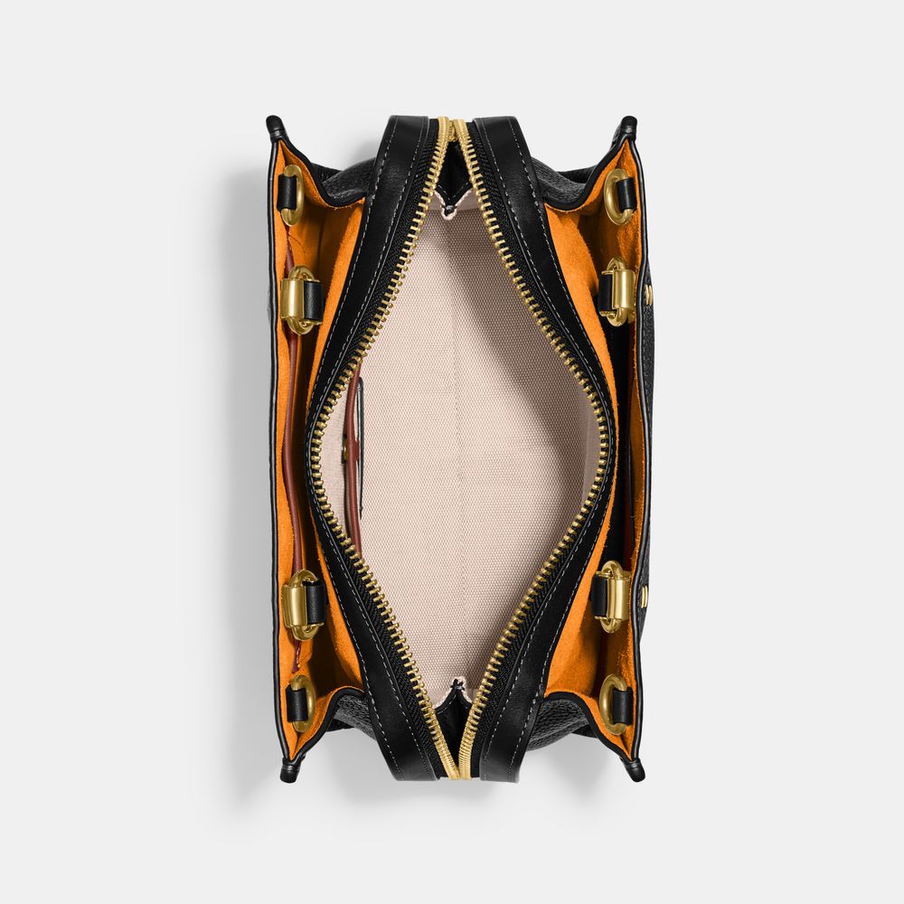 Bolsa Rogue 25 Recycled Leather Coach Preto - coach
