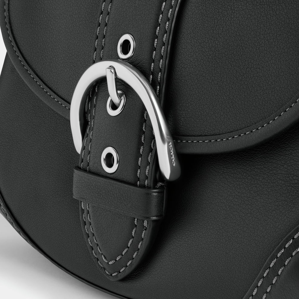 バッグ Coach Small Soho Hobo Shoulder Black Bolsa Soho em Couro Regenerativo Coach - coach