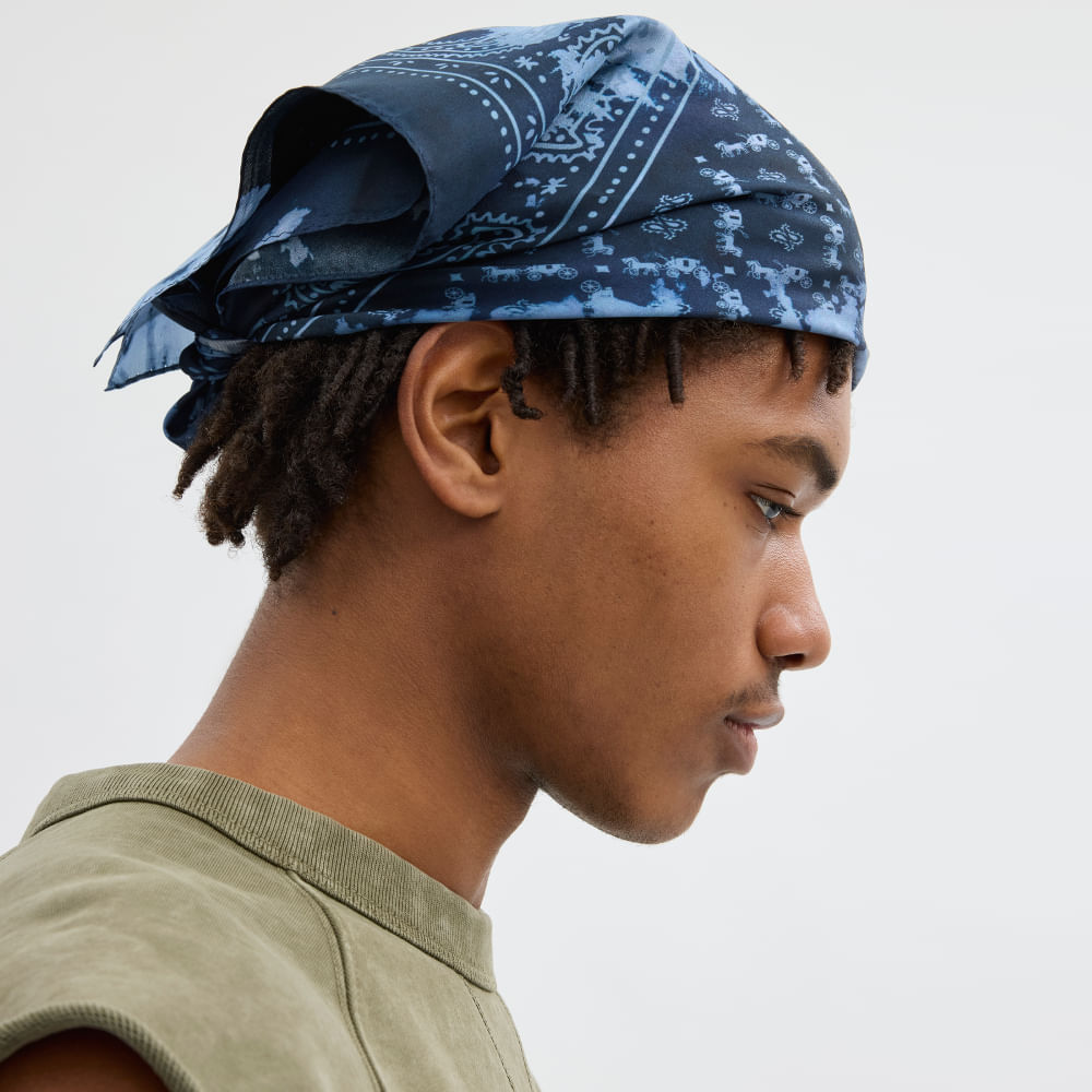 Lenço Silk Bandana Tie-Dye Coach Azul - coach