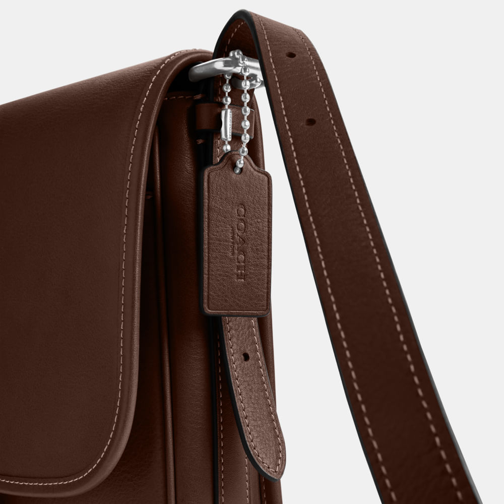 Bolsa Hitch Flap Crossbody Coach Marrom - coach
