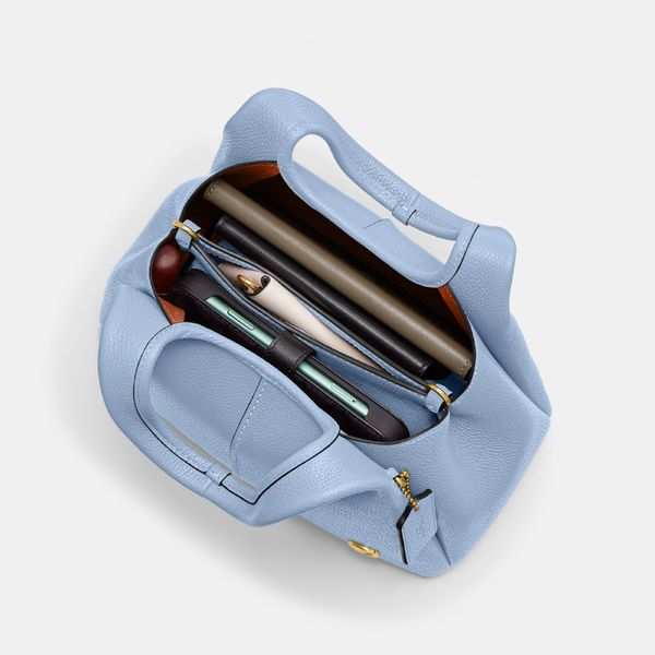 Bolsa Lana Shoulder 23 Coach Azul - coach