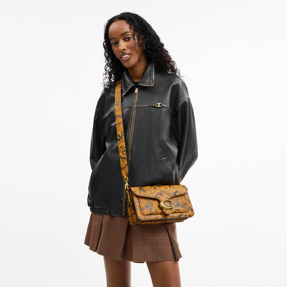 Bolsa Tabby Shoulder 26 Graffiti Coach Amarelo - coach