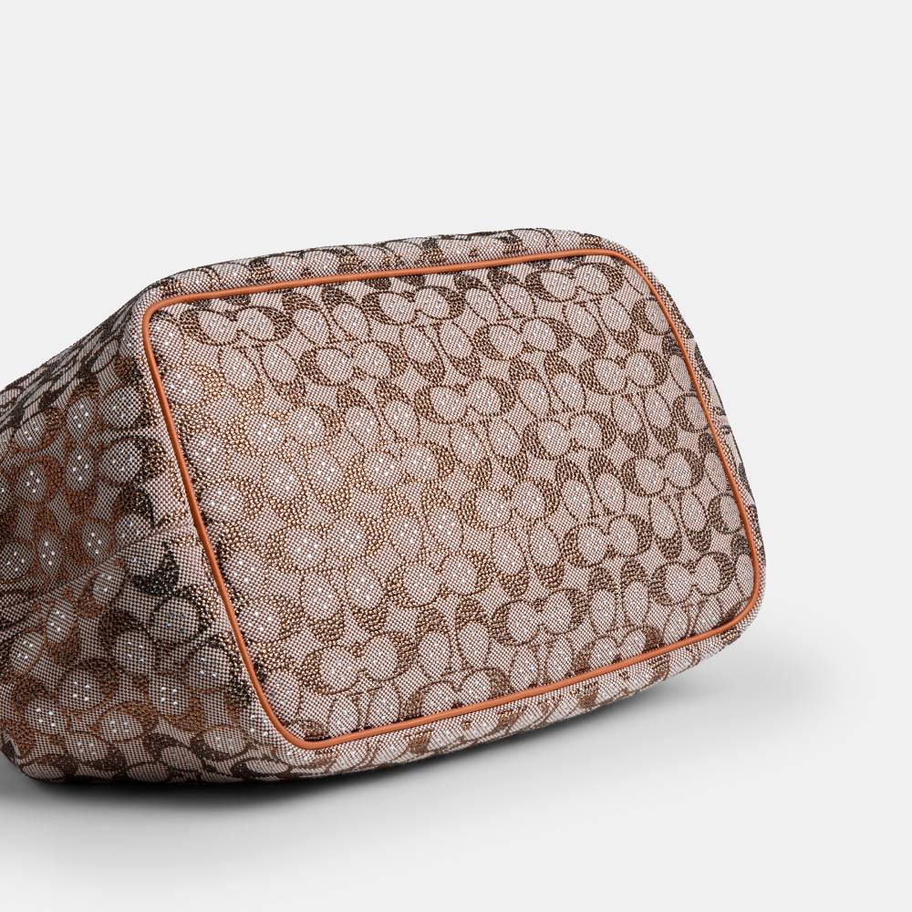 Bolsa Large Kisslock Frame Crystal Signature Jacquard Coach Marrom
